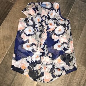 Simply Vera Navy Floral Blouse